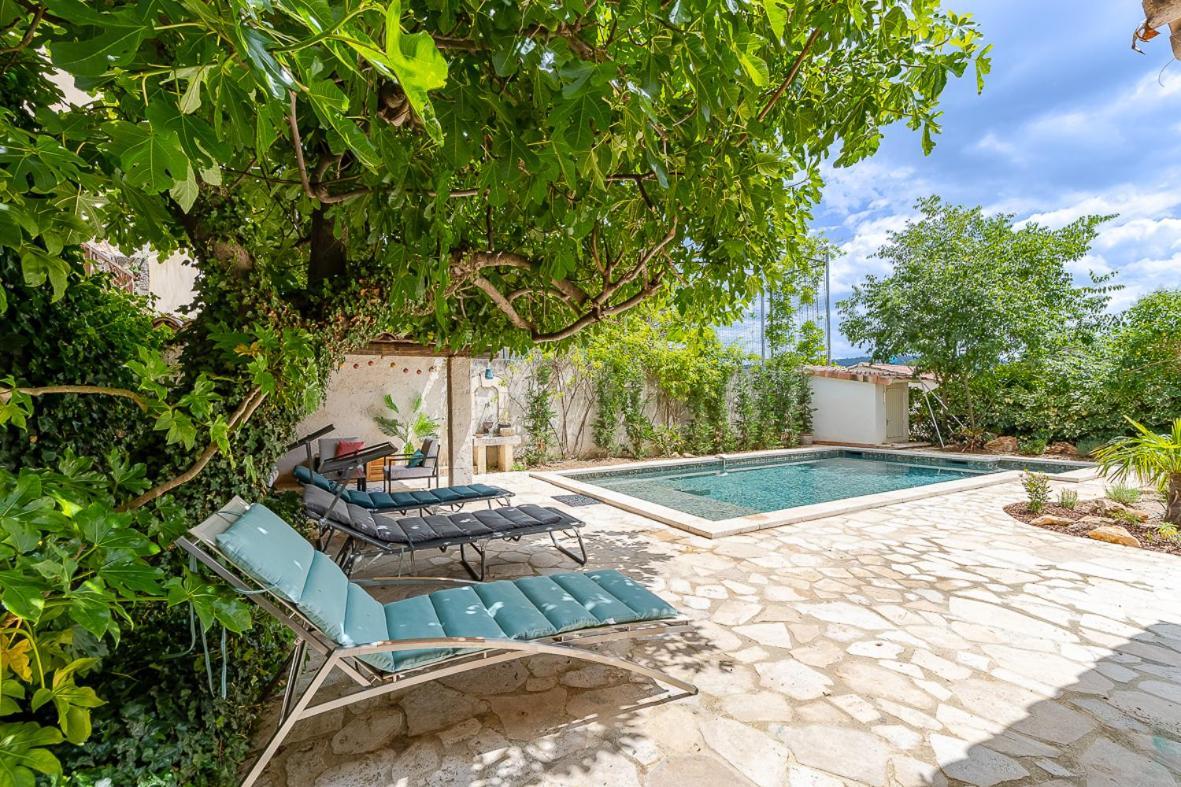 Maison De Maitre 230M² En Plein Coeur Du Village Camps-la-Source Экстерьер фото